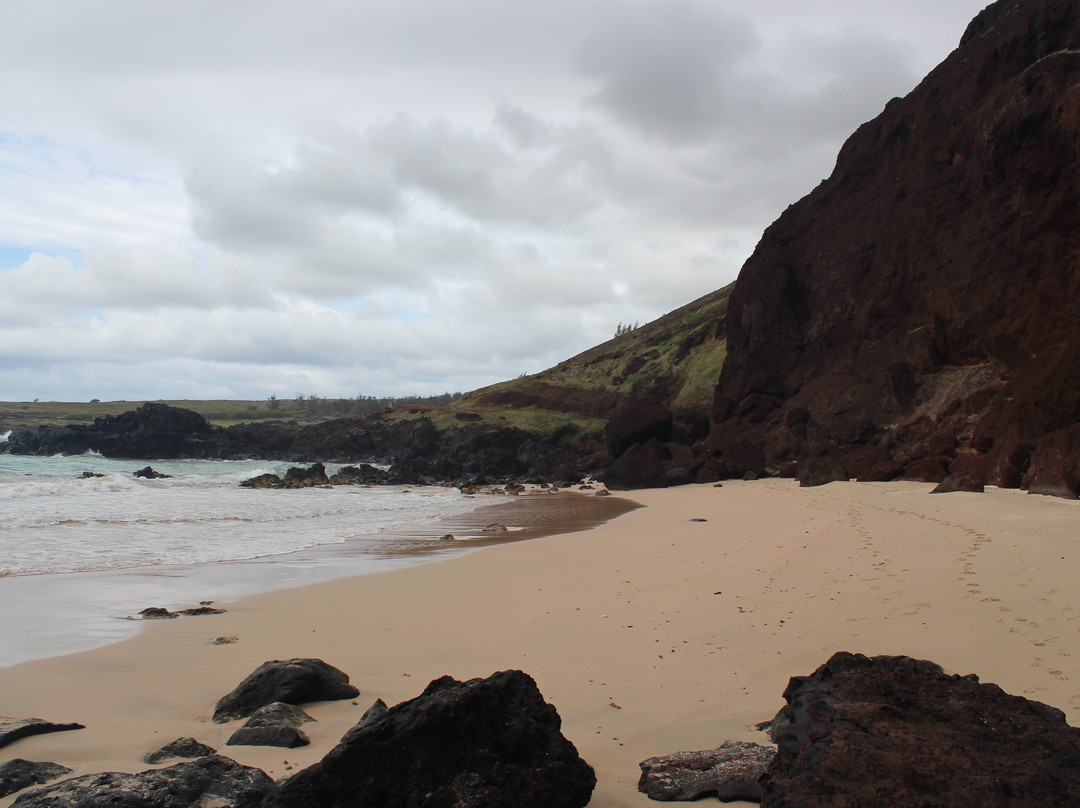 Playa Ovahe-安加罗阿必去景点
