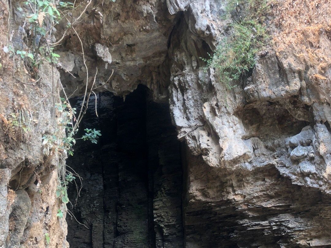Caverna Lapa do Penhasco-Mambai必去景点