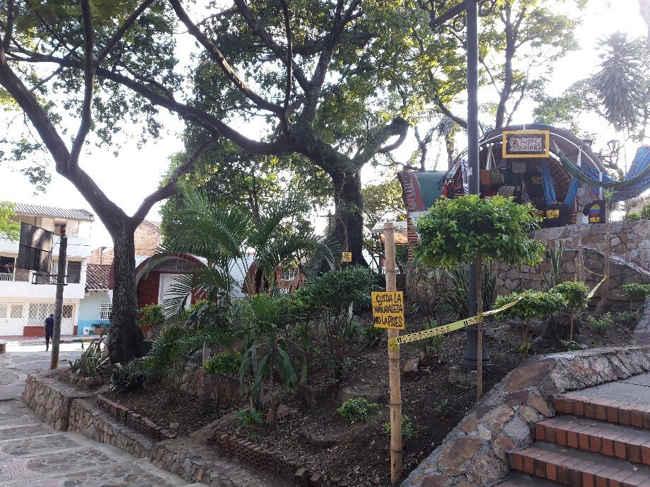 Parque Artesanal Loma de la Cruz-卡利必去景点