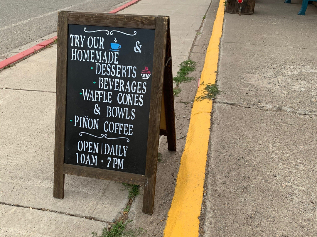 The Hotel & Shops主图