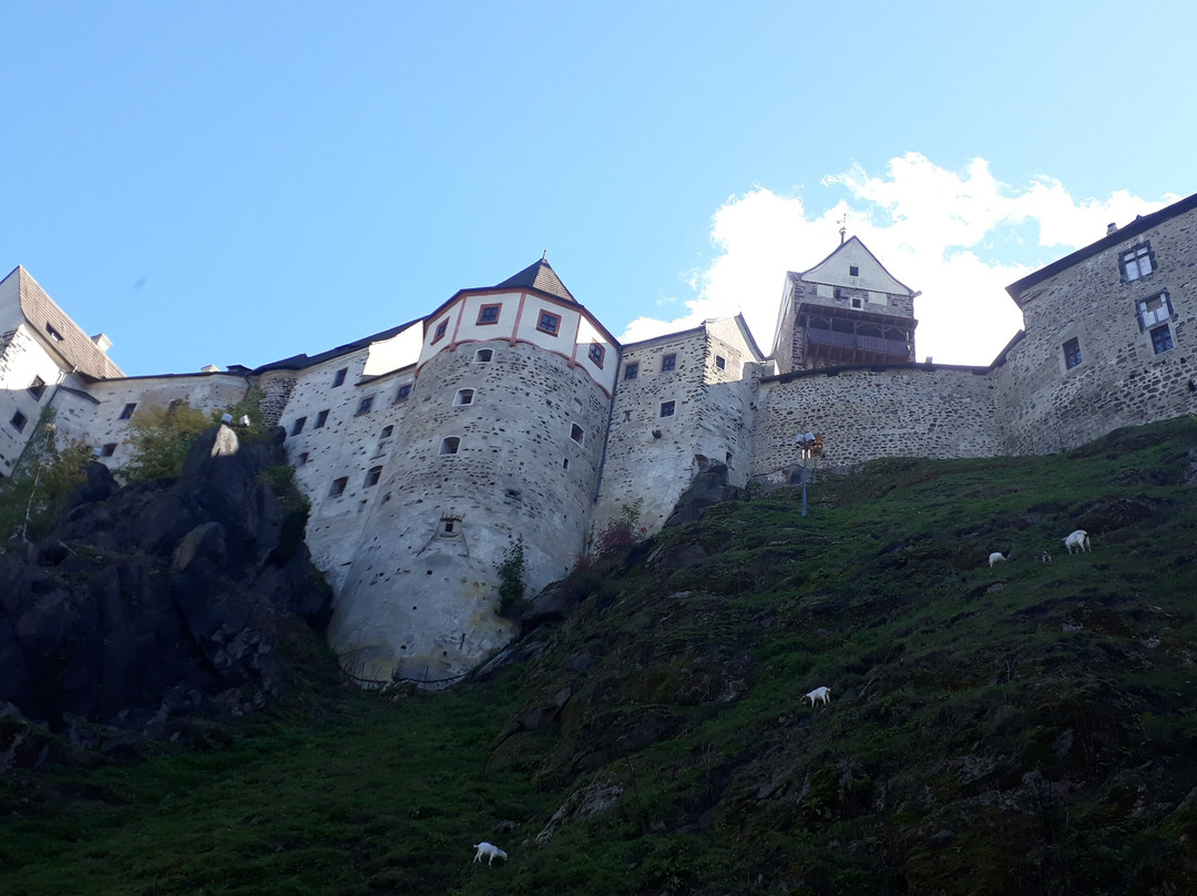 Loket Castle景点图片