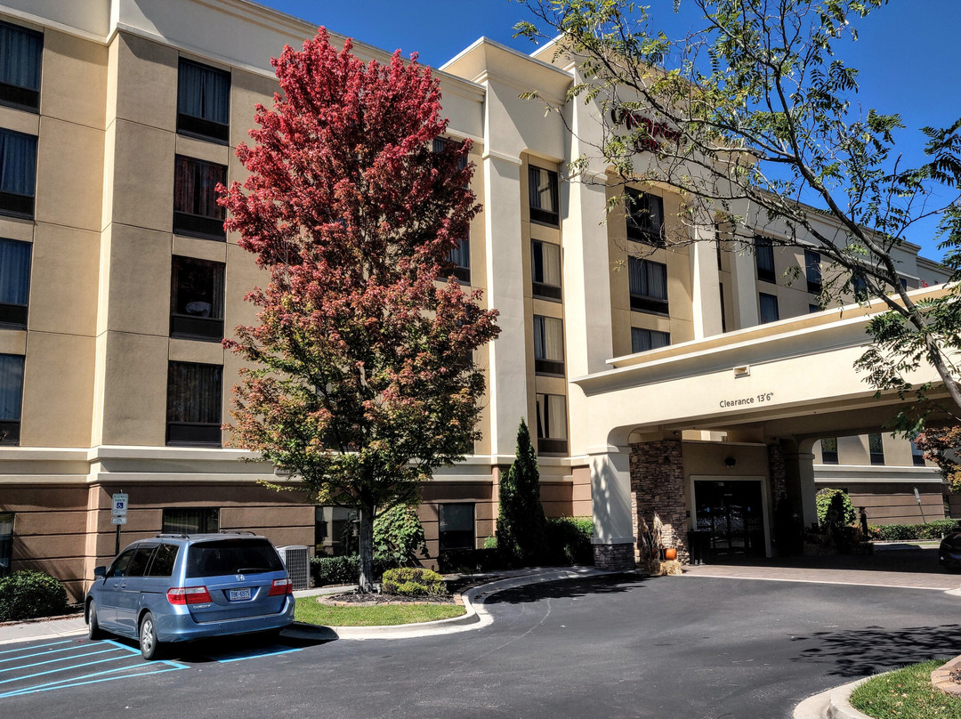 北查塔努加希尔顿恒庭酒店主图