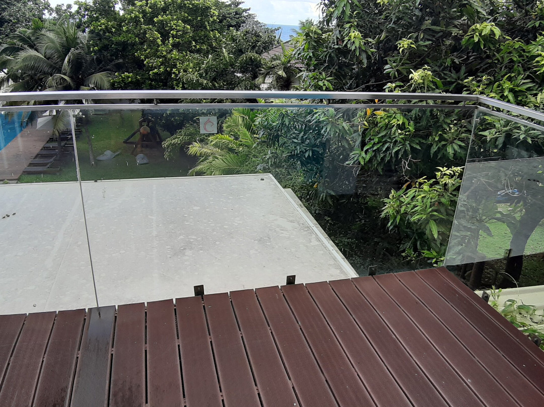 罗勇X2度假村主图