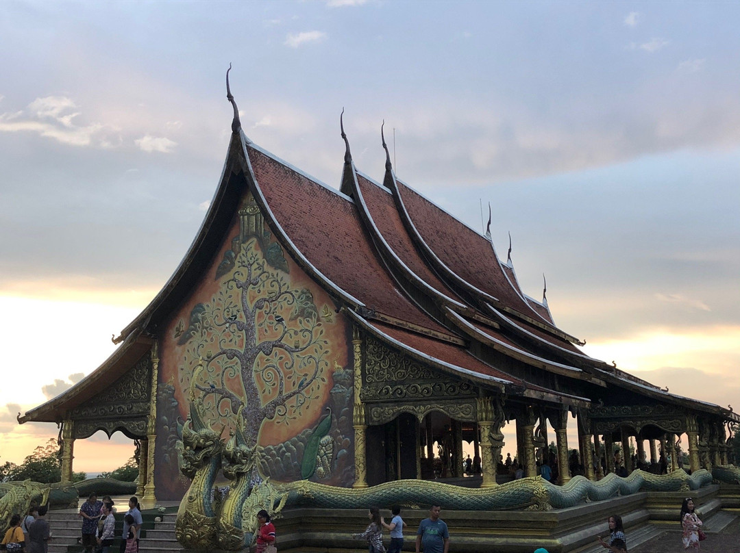 Sirindhorn Wararam Phu Prao Temple (Wat Phu Prao)景点图片