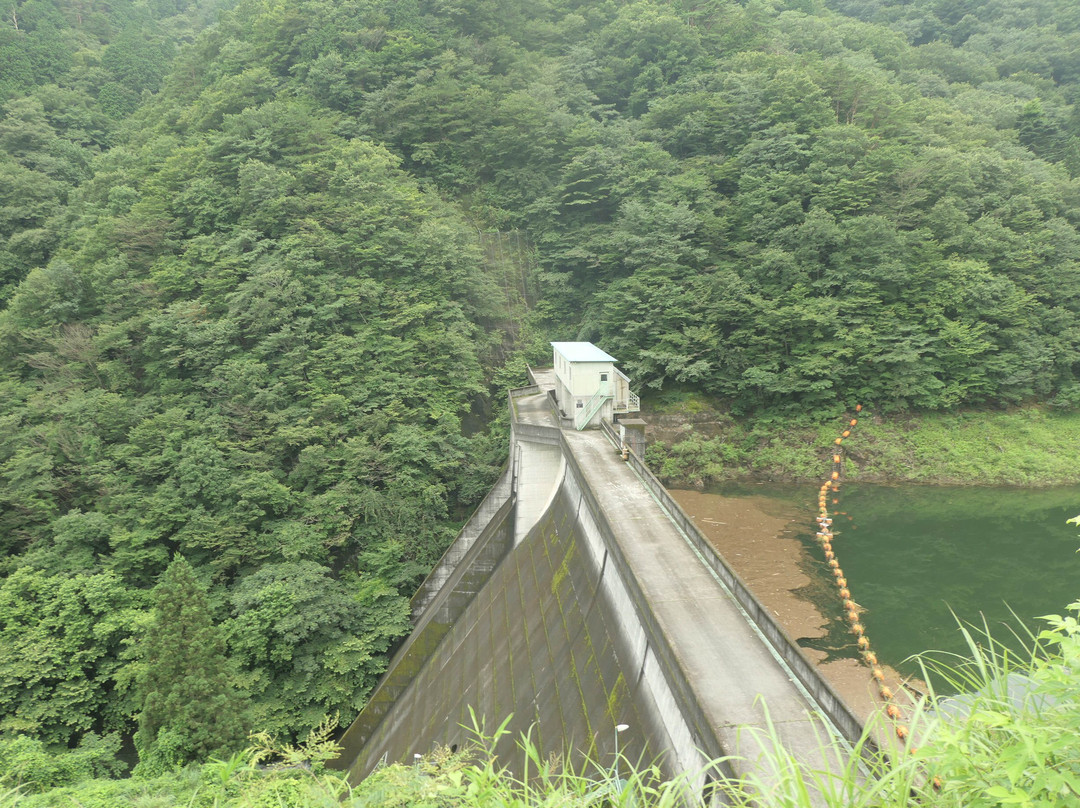 Nishiarakawa Dam-盐谷町必去景点