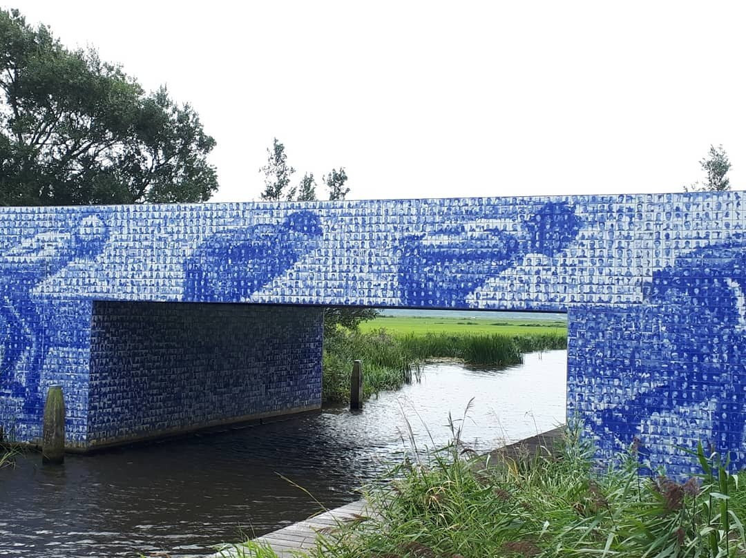 Elfstedenmonument Tegeltjesbrug景点图片