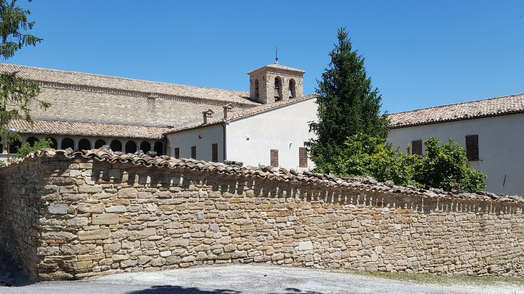 Collegiata di Sant'Esuperanzio景点图片