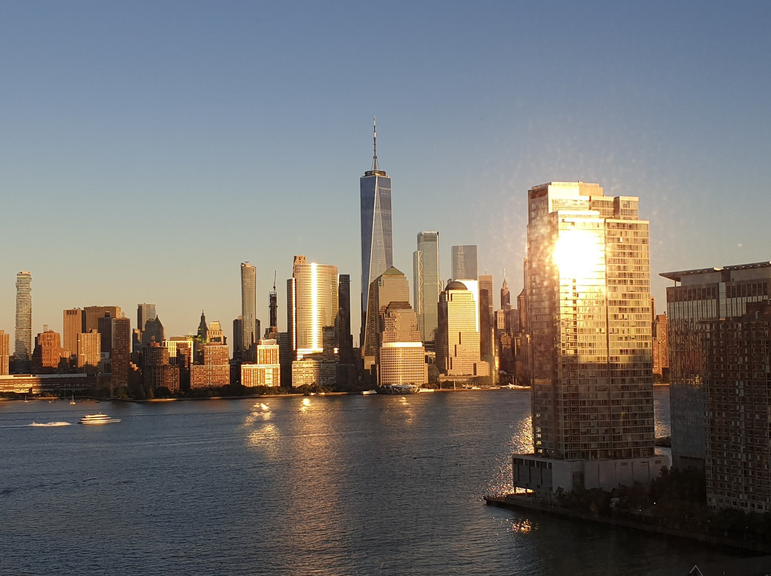 泽西市纽波特威斯汀酒店主图