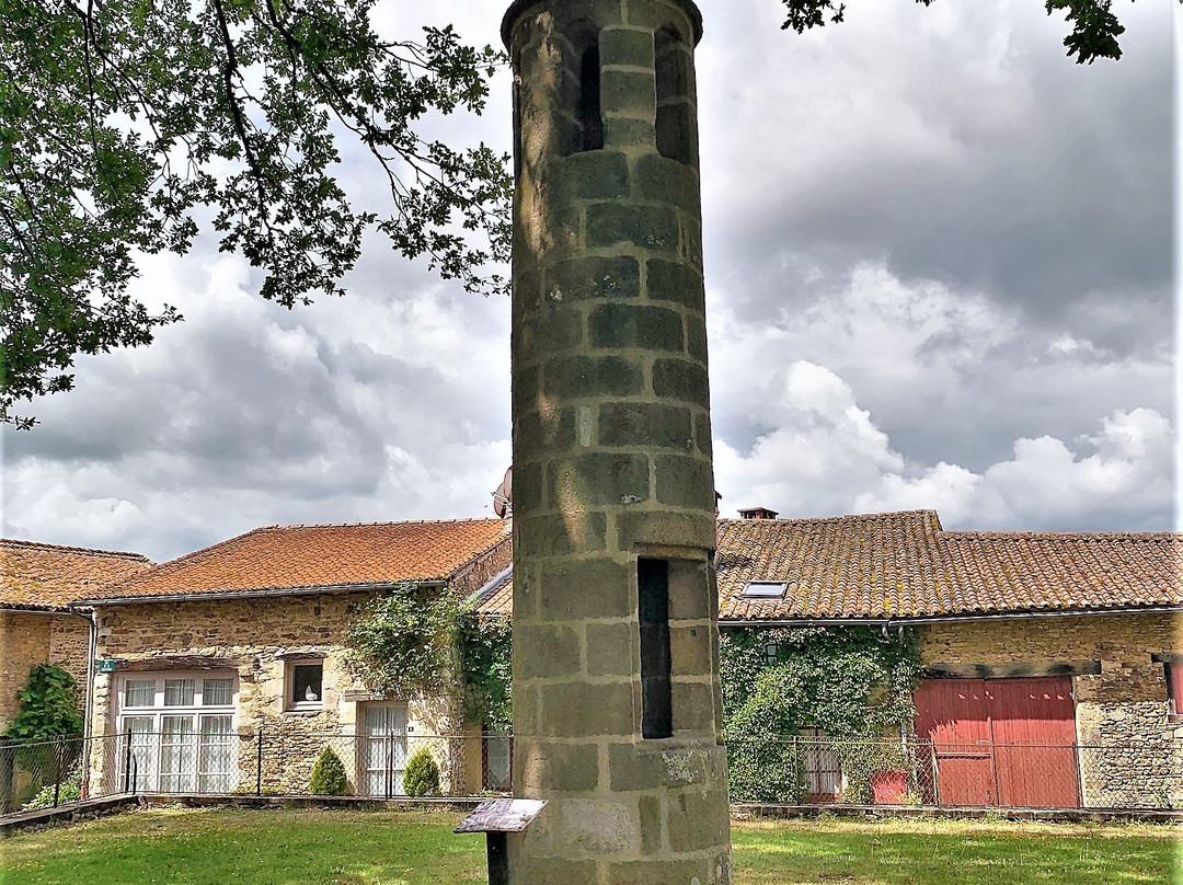 Ancien Cimetière Et Lanterne Des Morts-Rancon必去景点