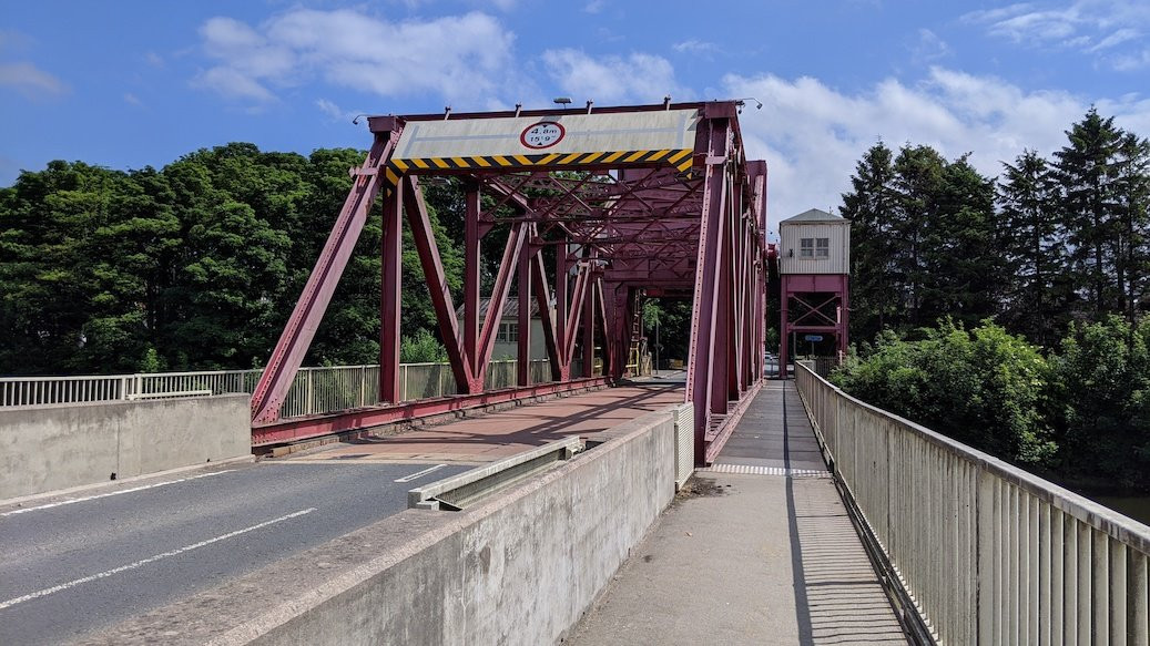 White Cart Bridge景点图片