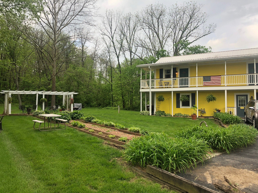 1875 Homestead Bed and Breakfast主图