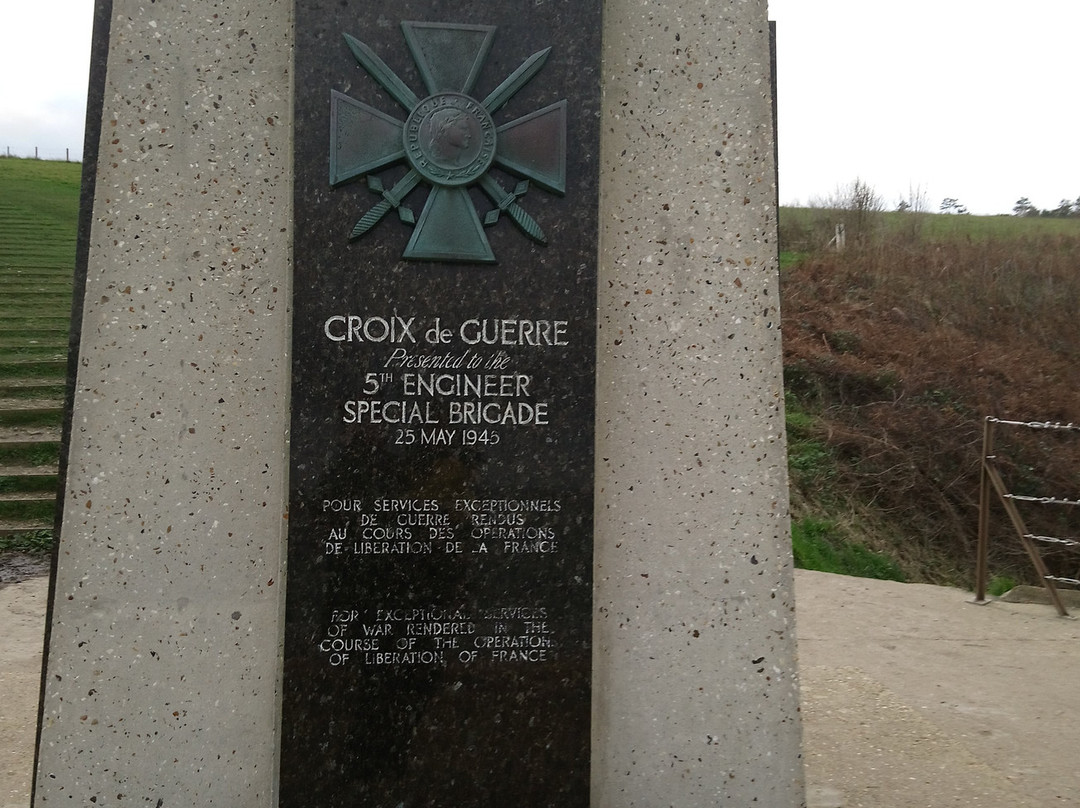 Croix de Guerre 5th Engineer Special Brigade景点图片