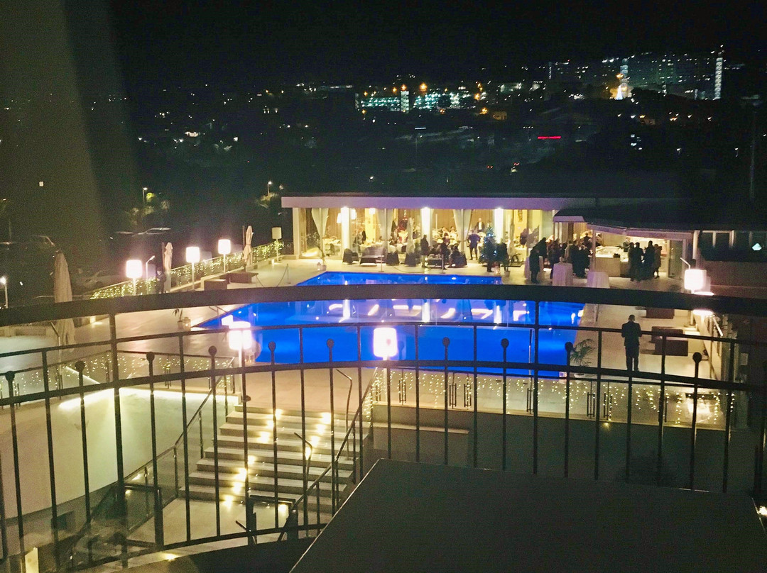 4 Spa Resort Hotel主图