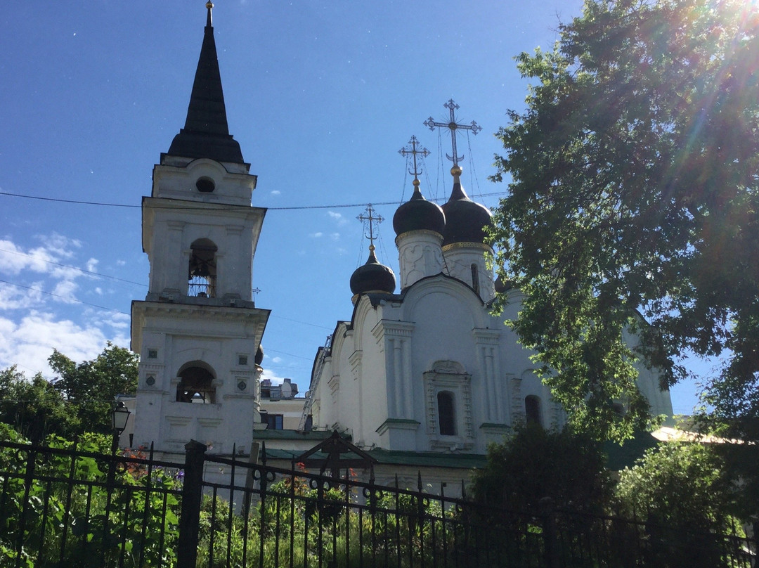 St Vladimir's Church in Staryh Sadekh景点图片
