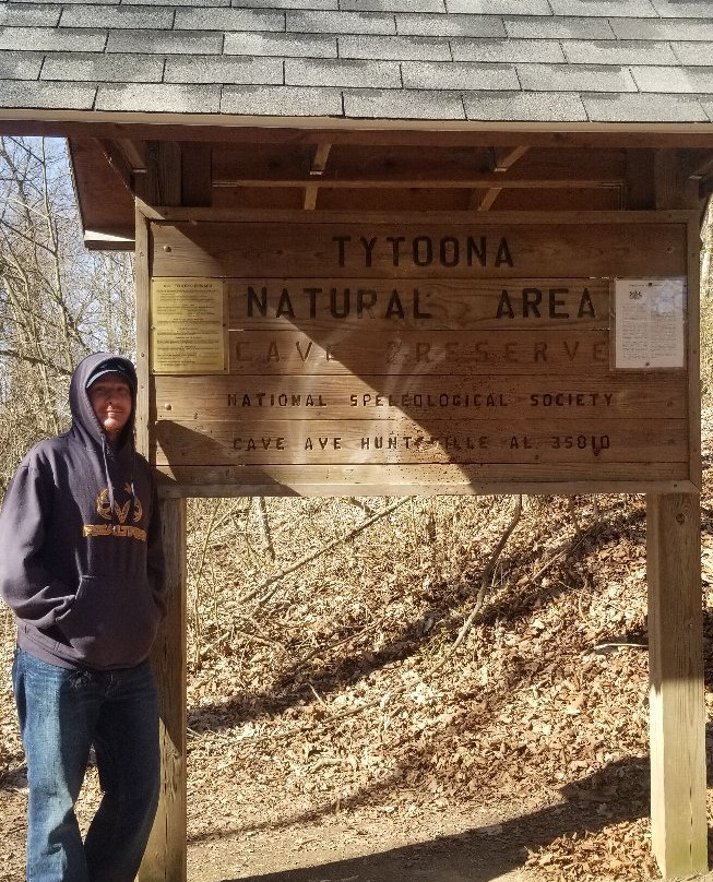 Tytoona Cave-Tyrone必去景点