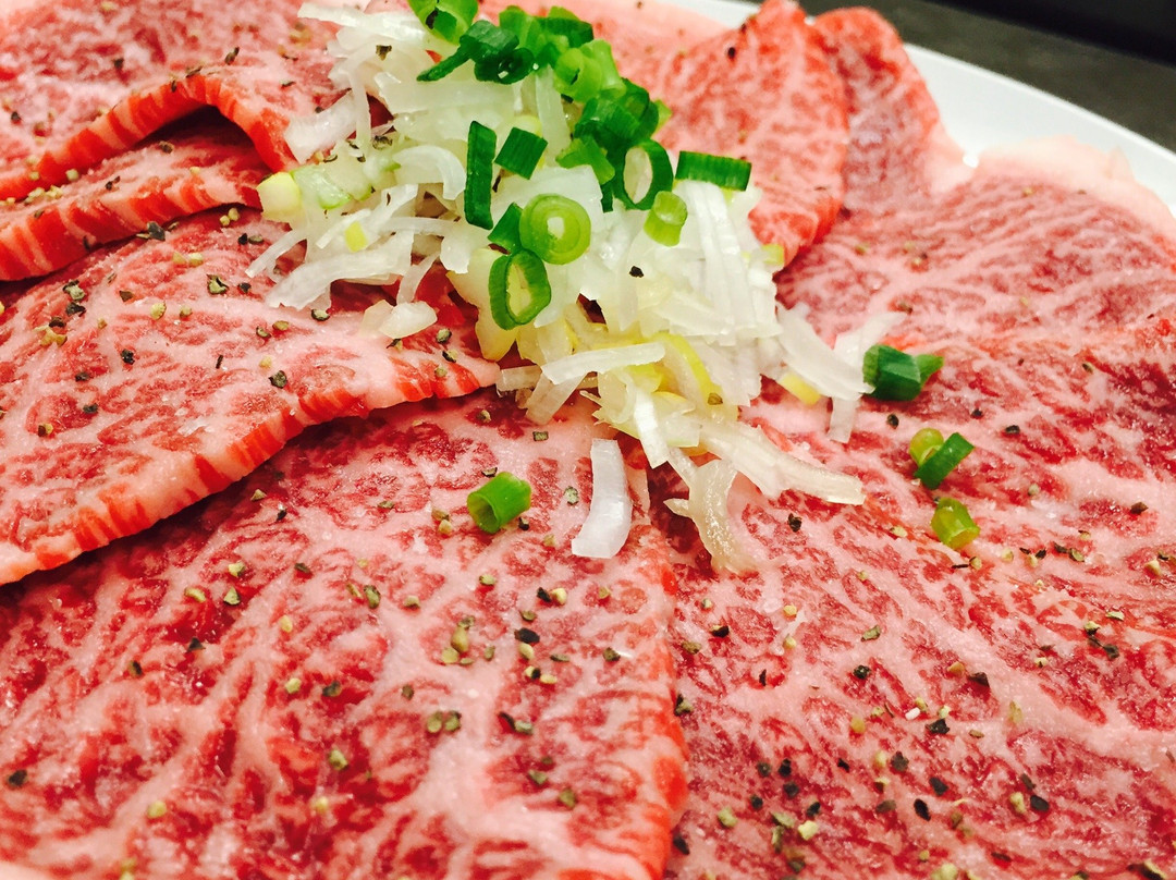 ホルモンナカジ