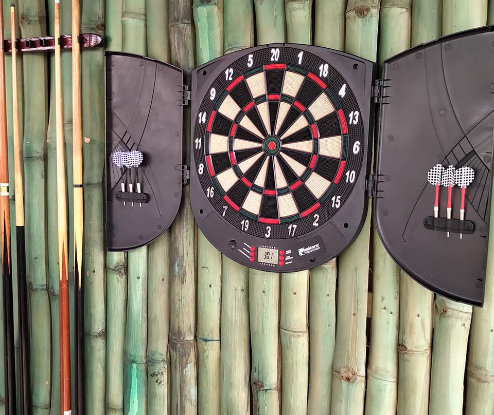 Pichichi Sportsbar-布拉萨市必去景点