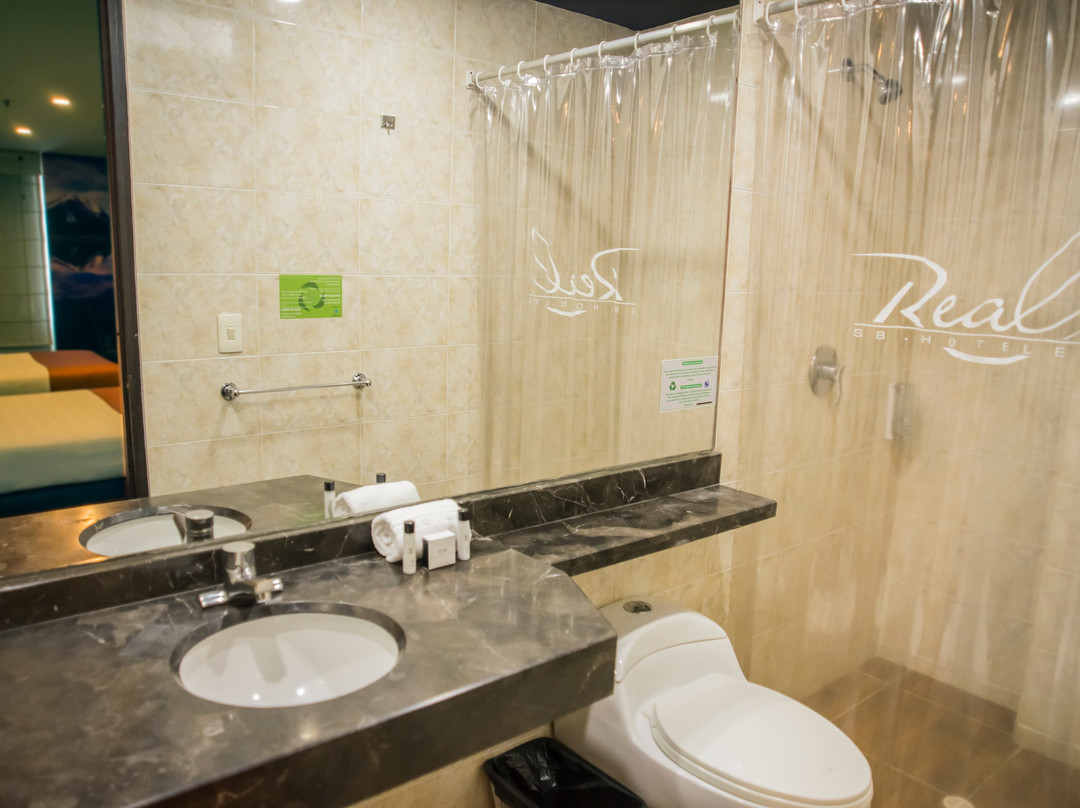 圣塔芭芭拉里约酒店主图