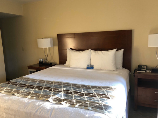 贝斯特韦斯特卡梅尔湾景旅馆主图