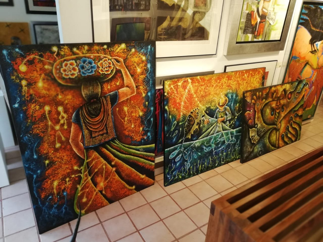 Europa Galeria De Arte-瓦图尔科必去景点