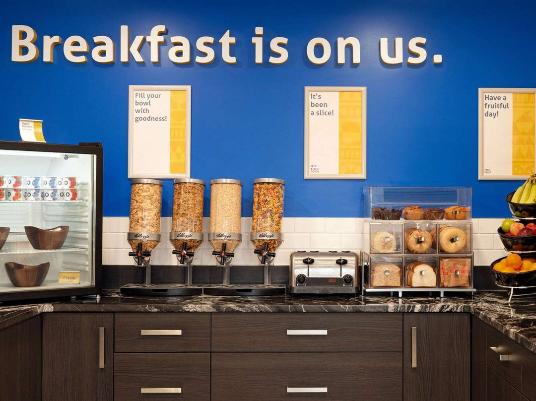 Days Inn by Wyndham Wainwright主图