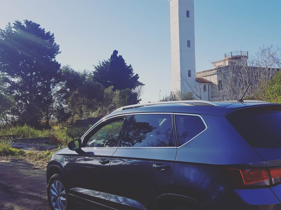 Faro di Capo Suvero-Gizzeria必去景点