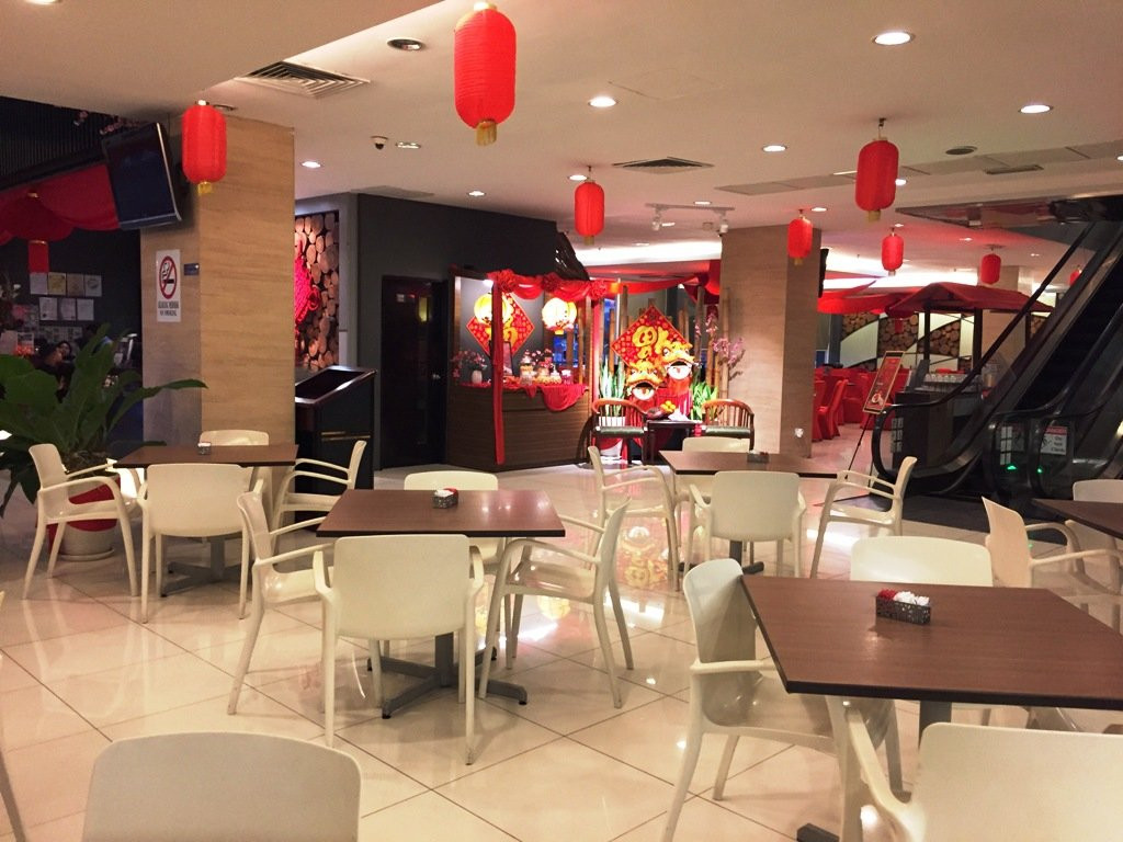 皮内特酒店主图