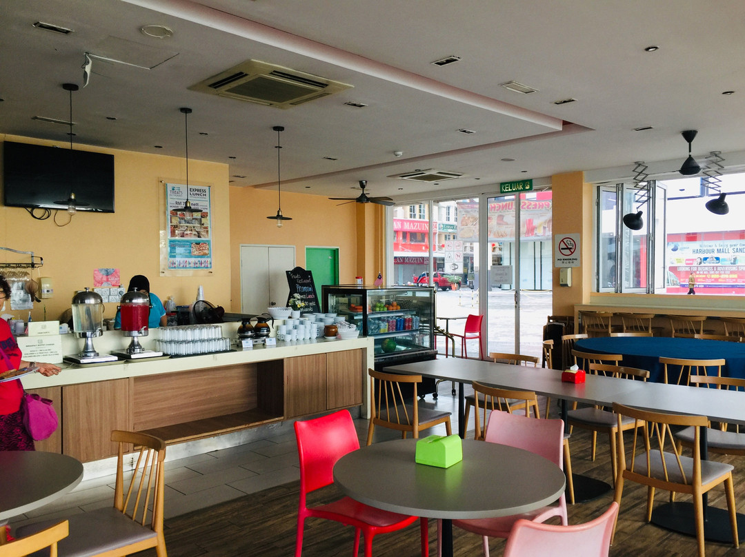 海滨山打根瑞士酒店主图