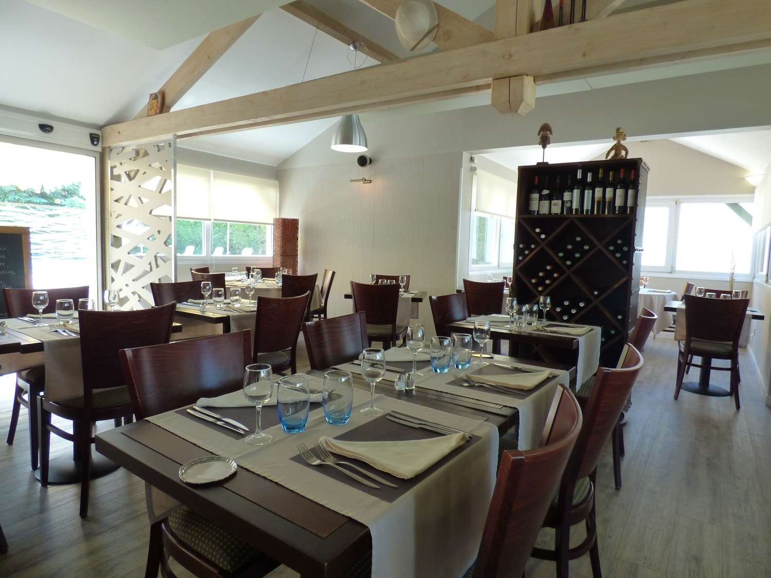 Ibis Styles Aubagne Gémenos-官方