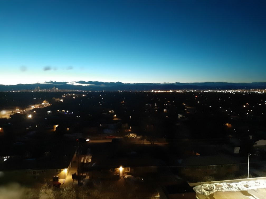 丹佛希尔顿逸林酒店主图