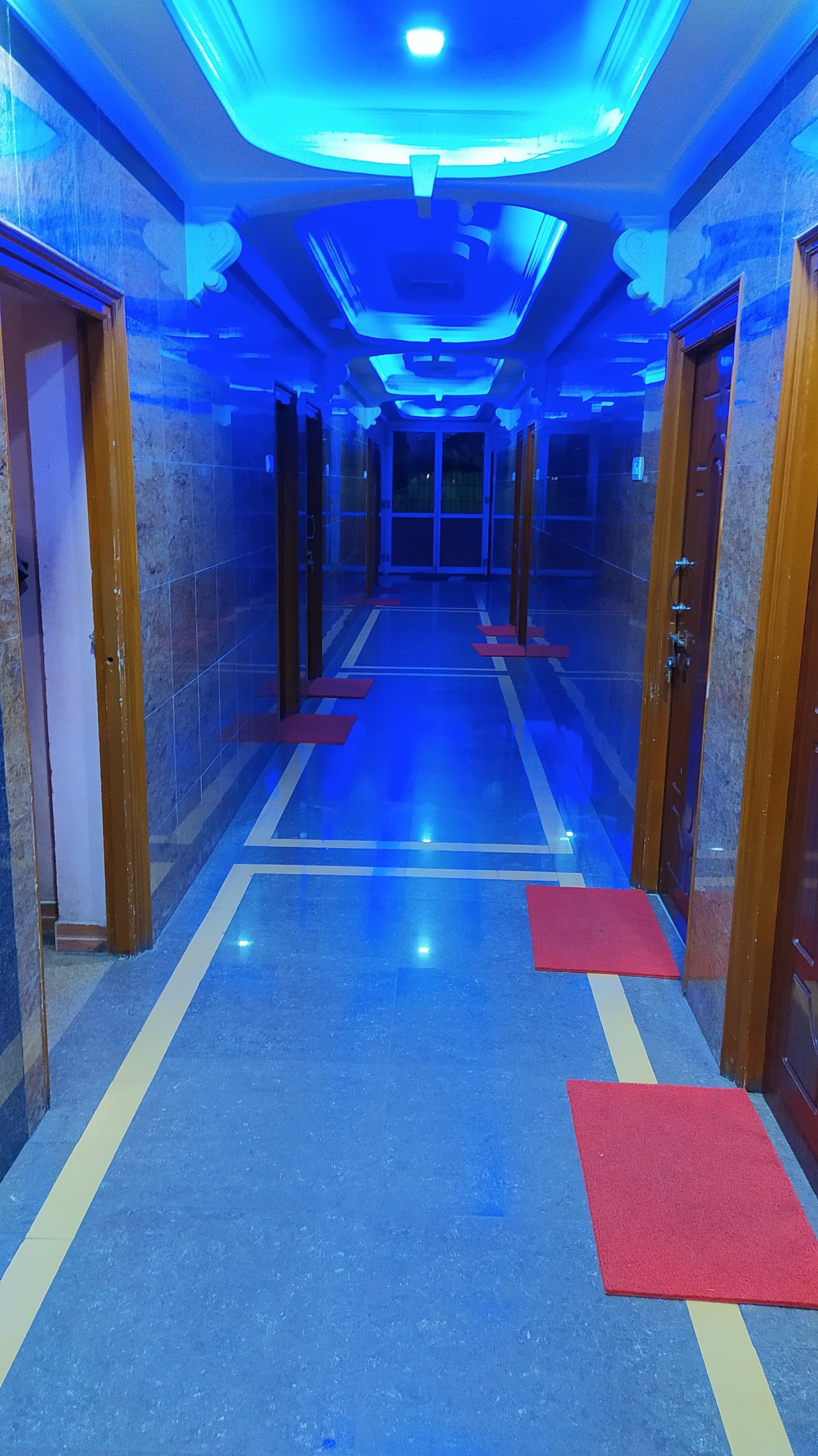 Hotel MCM Towers-官方