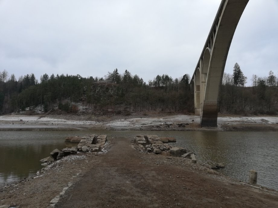 Podolsky Bridge-Pisek必去景点
