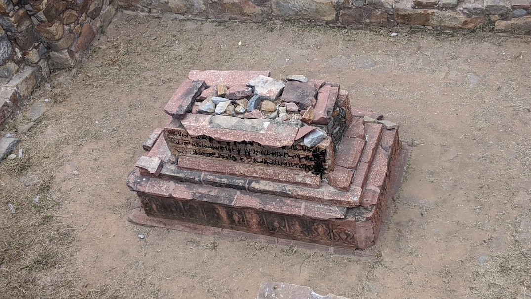 Tomb of Balban-新德里必去景点