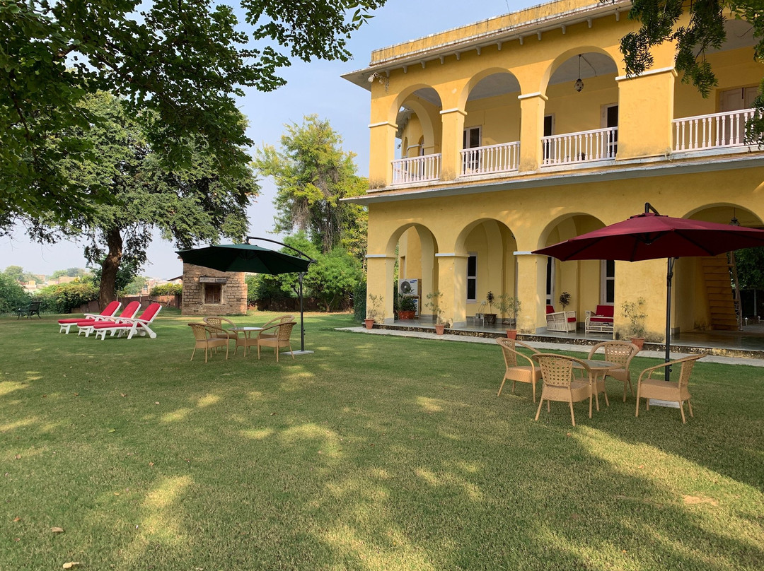 Brijraj Bhawan Palace Hotel主图