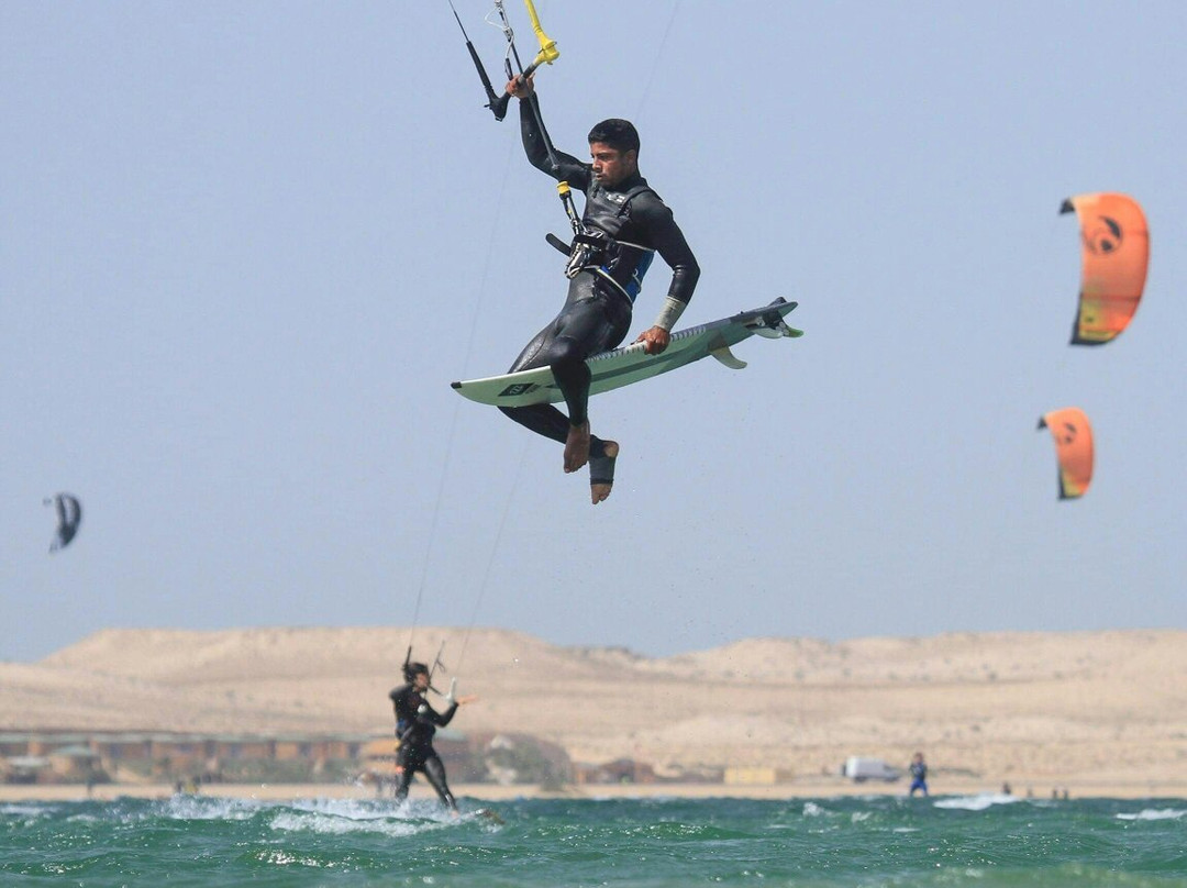 DAKHLA KITESURF SCHOOL-达赫拉必去景点