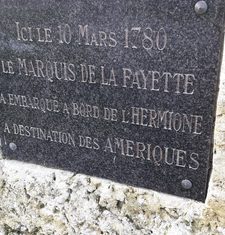Memorial Lafayette-Port-des-Barques必去景点