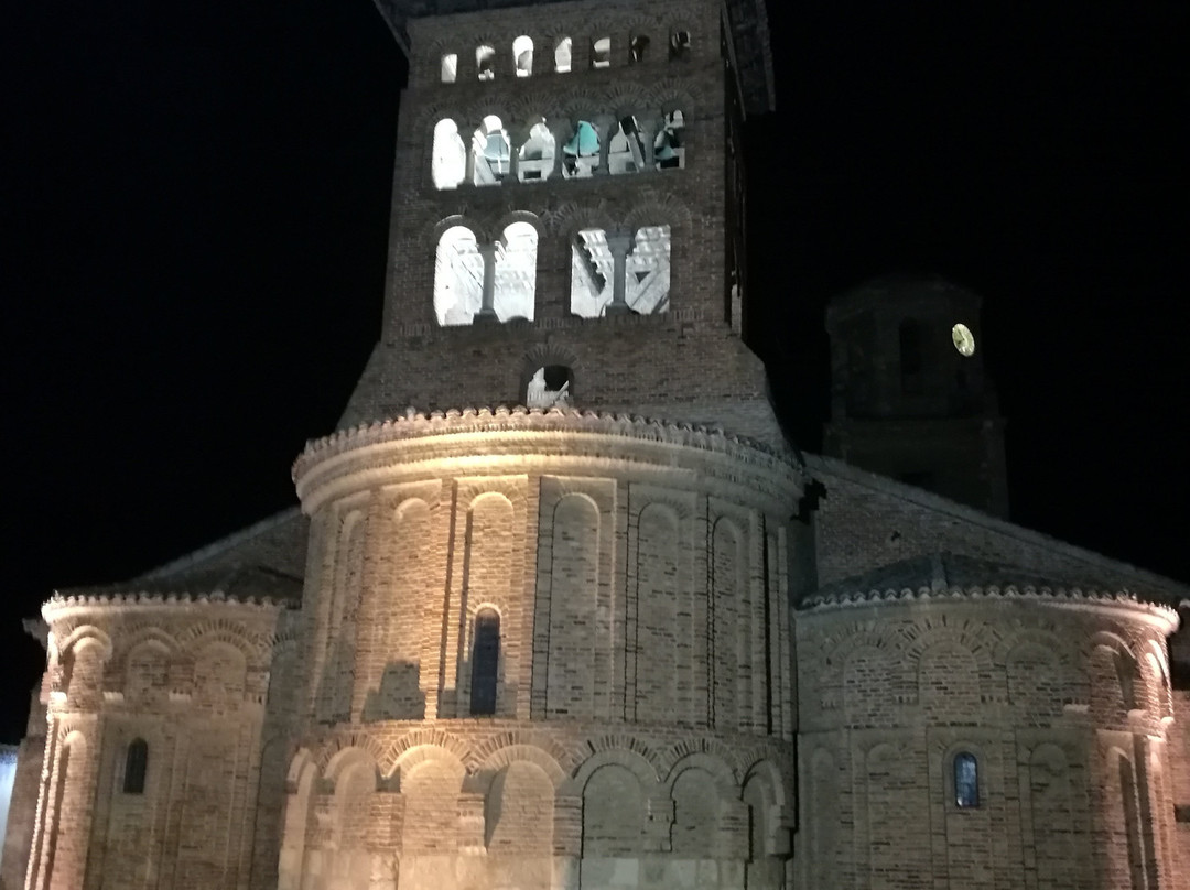 Iglesia de San Tirso-Sahagun必去景点