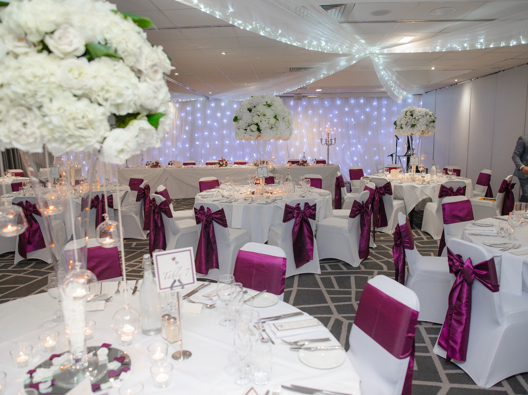 Village Hotel Manchester Bury主图