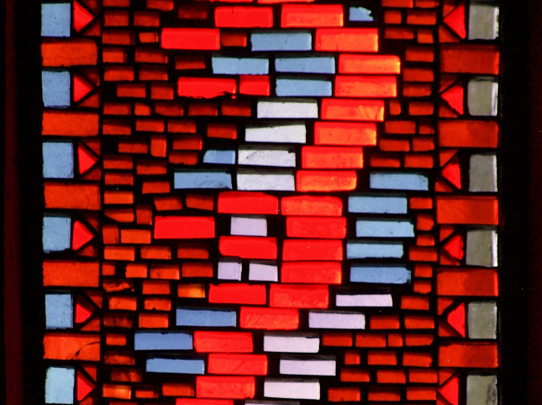 Eglise Saint Georges-Etroussat必去景点