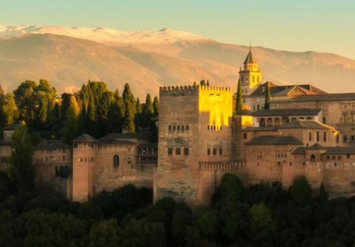 Nazarí Tours Granada-格拉纳达必去景点