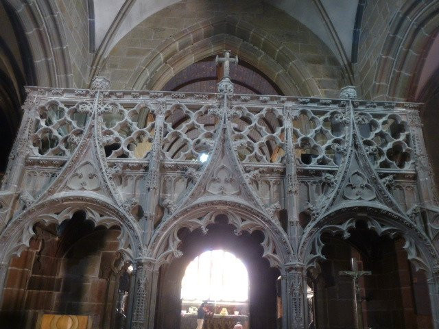 Basilique Notre Dame-Le Folgoet必去景点