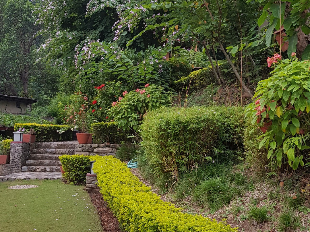 Summit River Lodge at Brigand's Bend主图