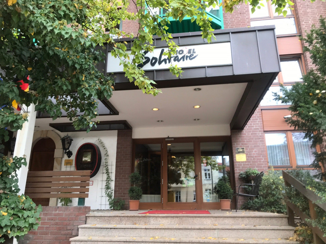 索莉塔尔酒店主图