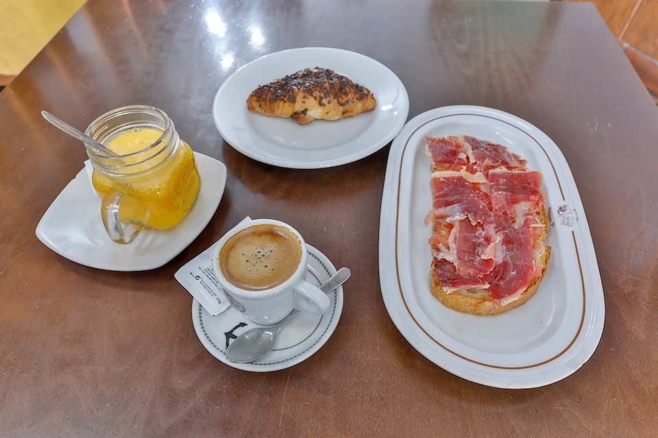 OYO 138 Alfonso XI主图