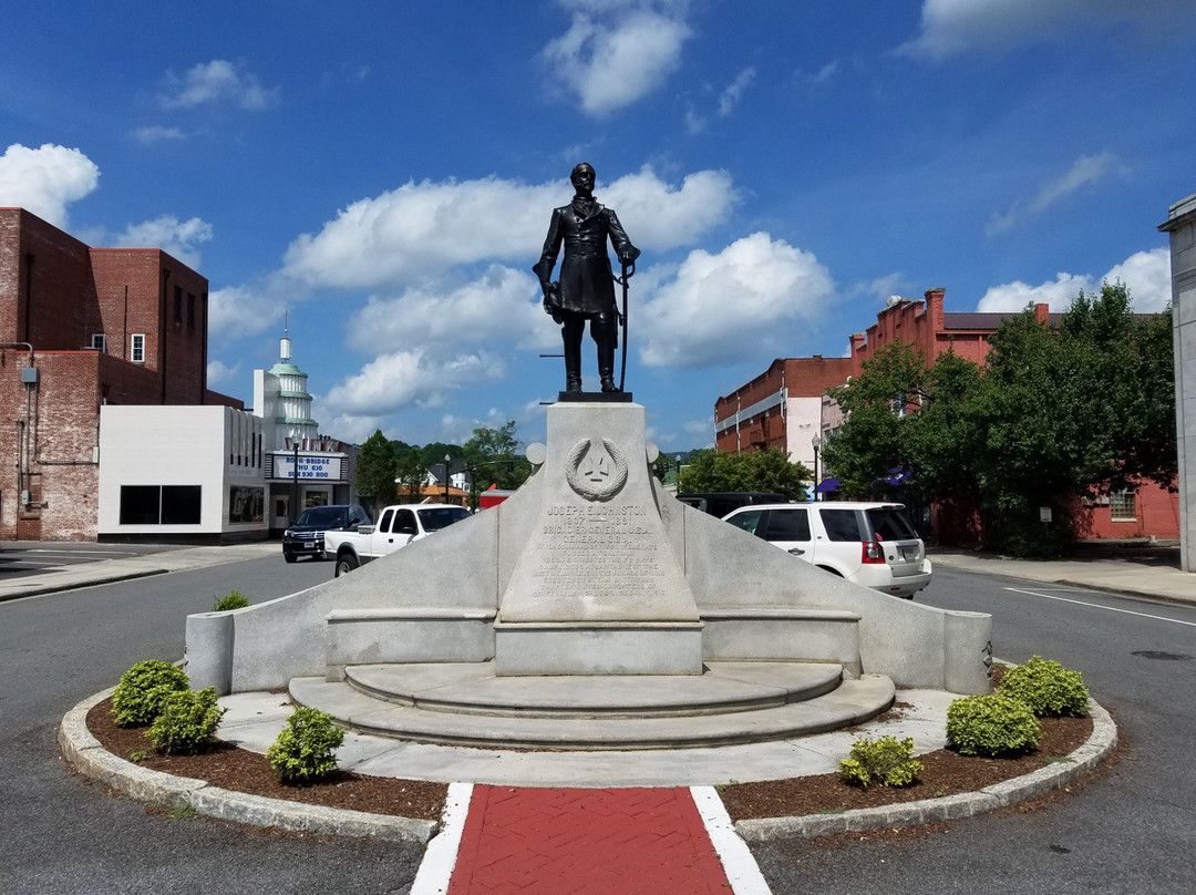 General Joseph E. Johnston Sculpture景点图片