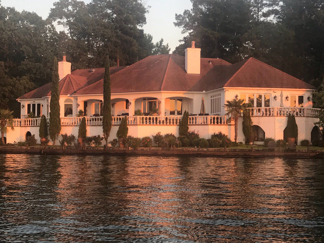 Captain Jack's Lake Cruises景点图片