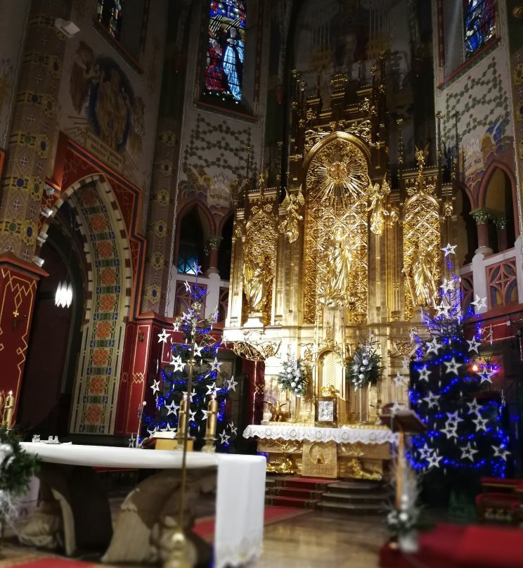 Church of the Sacred Heart of Jesus景点图片