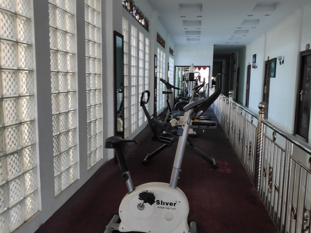 巴渝山酒店主图