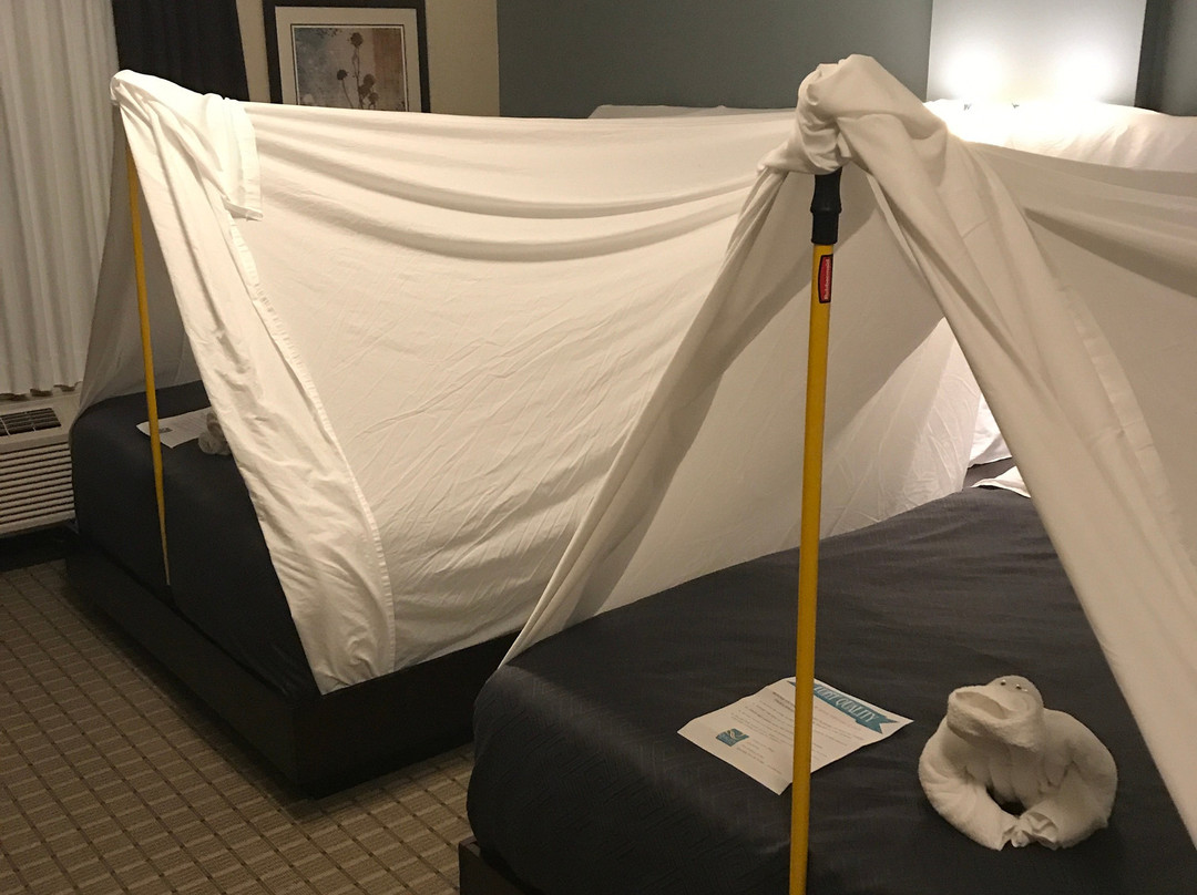 Chateau All Suites Hotel主图