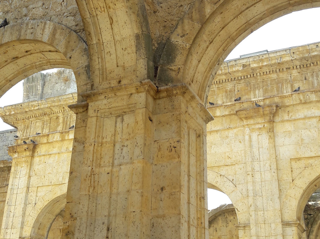Iglesia de San Andres-Villardefrades必去景点